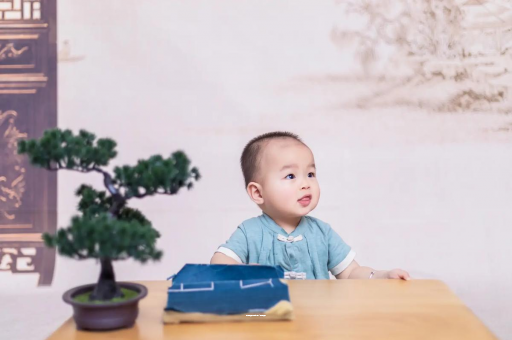 固始宝宝多大戒奶最好